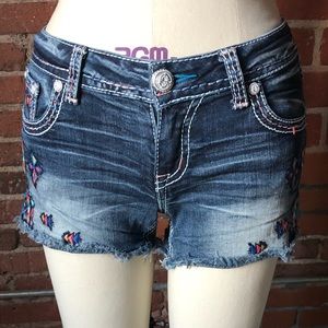 Grace in LA-Aztec embroidered cut off shorts